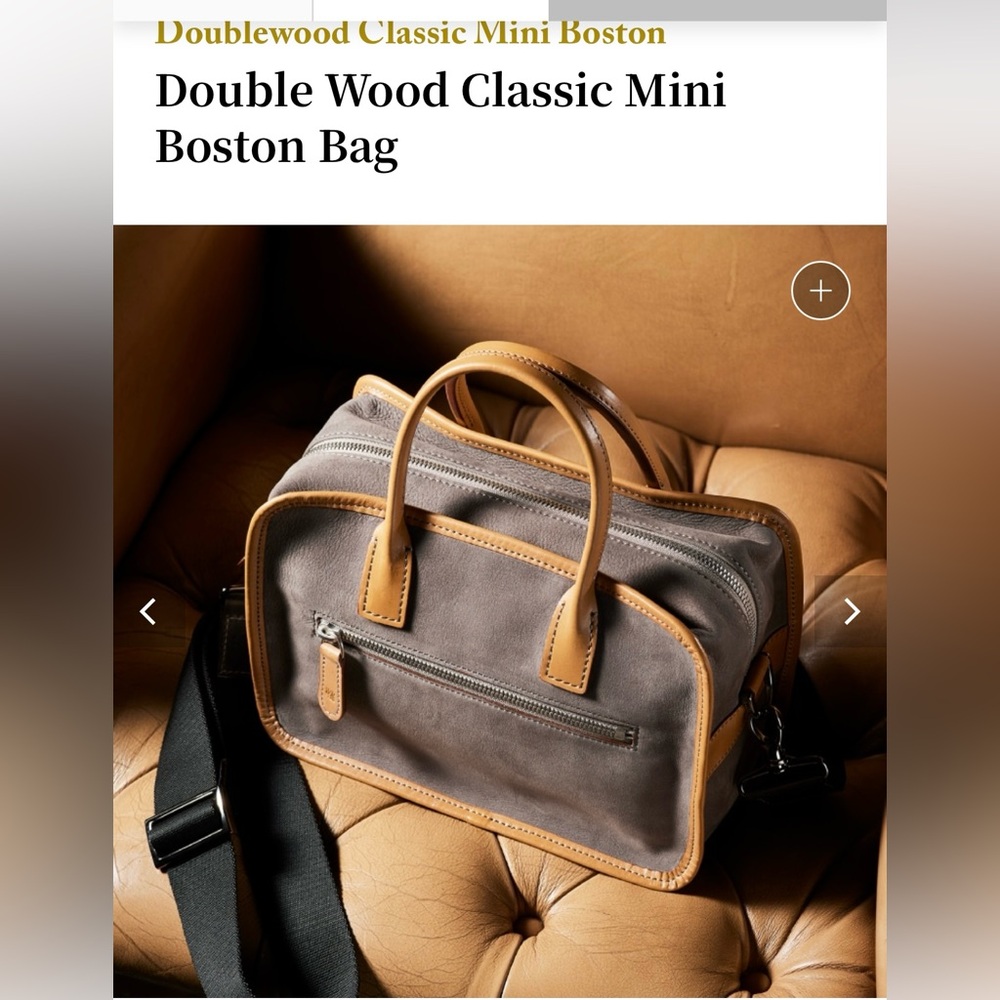 🎉 Host Pick🎉 COCOMEISTER Doublewood Classic Mini Boston in British Sky color.